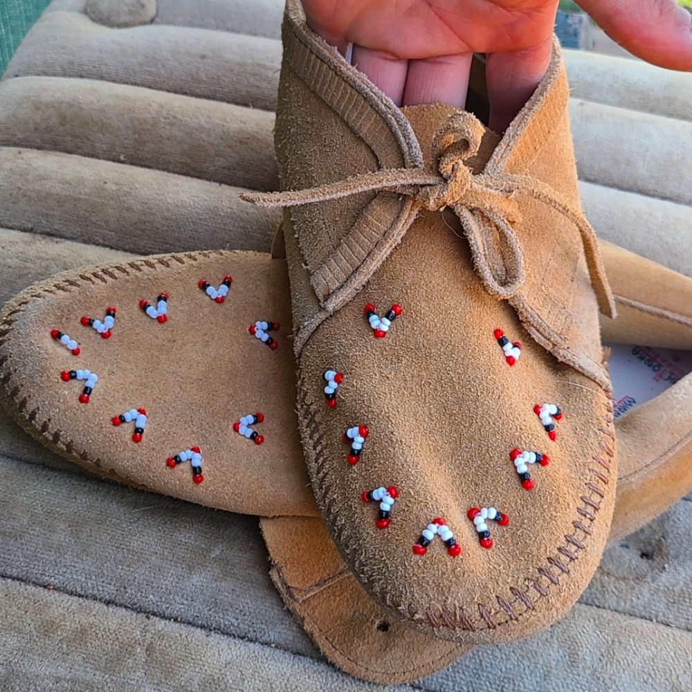 Minnetonka beaded moccasins